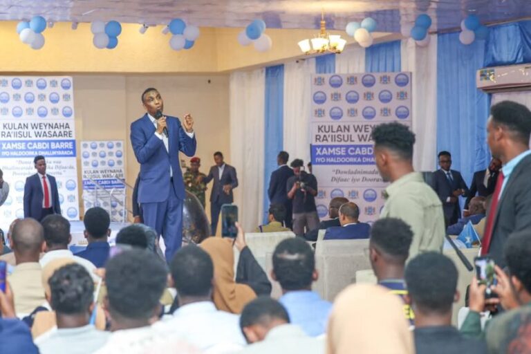 𝗥𝗮’𝗶𝗶𝘀𝘂𝗹 𝗪𝗮𝘀𝗮𝗮𝗿𝗲 𝗫𝗮𝗺𝘀𝗮: “𝗤𝗼𝗳 𝘄𝗮𝗹𝗯𝗮 𝘄𝗮𝗮 𝗶𝗻𝘂𝘂 𝗸𝗮𝗮𝗹𝗶𝗻𝘁𝗮 𝗸𝗮𝗴𝗮 𝗮𝗮𝗱𝗱𝗮𝗻 𝗸𝗮 𝗾𝗮𝗮𝘁𝗼 𝗱𝗶𝗳𝗮𝗮𝗰𝗮 𝗱𝗮𝗹𝗸𝗮 𝗶𝘆𝗼 𝗵𝗶𝗿𝗴𝗲𝗹𝗶𝗻𝘁𝗮 𝗱𝗼𝗼𝗿𝗮𝘀𝗵𝗼𝗼𝘆𝗶𝗻𝗸𝗮”