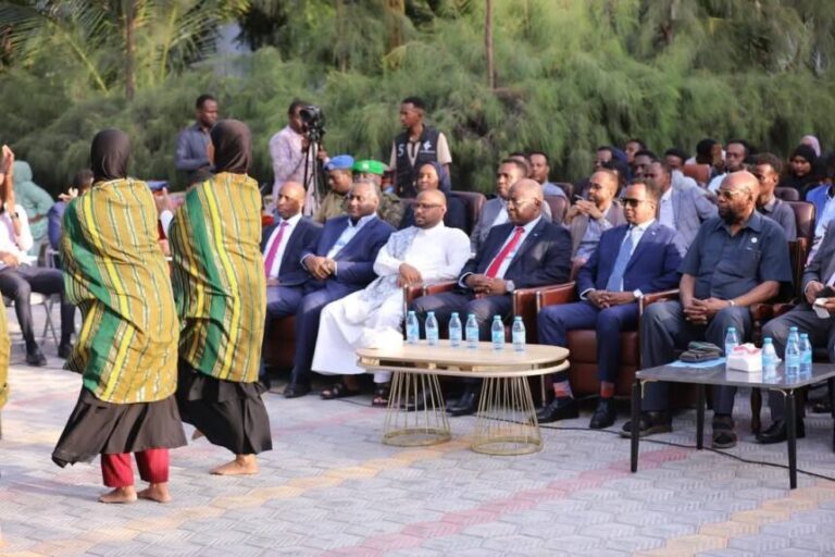 Soomaaliya oo xustay Maalinta Afrika, xaqiijisayna inay ka go’an tahay midnimada iyo cadaaladda Qaaradda