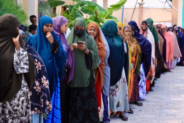 Shacabka Degmada Dayniile oo si weyn ugu dareeray saakay Is-Diiwaangelinta Doorashada