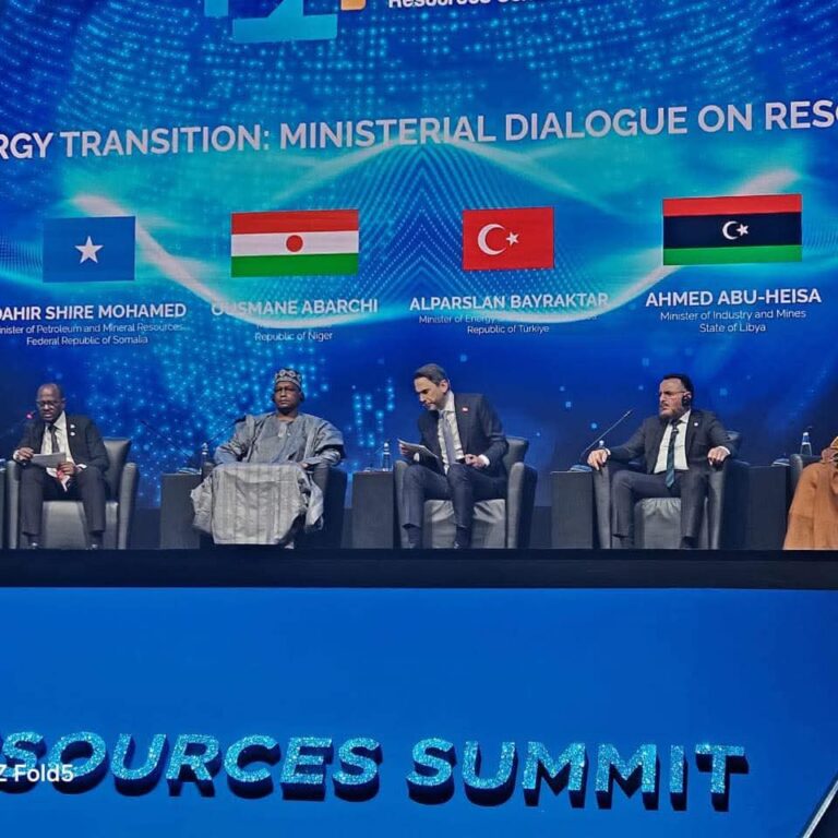 Wasiirka Batroolka XFS oo ka qeybgalay Shirka Istanbul Natural Resources Summit