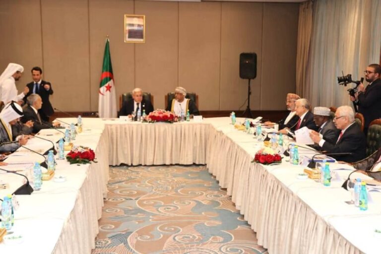 Guddoomiyaha golaha shacabka  oo ka qayb galay Kulan hordhac u ah shirweynaha Baarlamaanka Carabta