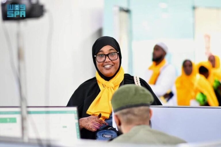 Xujeyda Soomaaliyeed ee sanadkaan oo gaaray dalka Sucuudiga halkaas oo si weyn loogu soo dhaweeyay