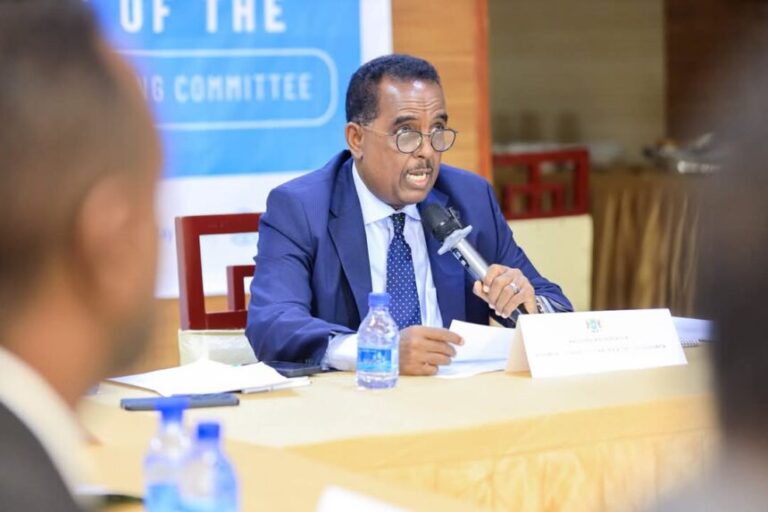 Wasiirka arrimaha guddaha XFS oo si rasmi ah u furay Kulank Sanadeedka Guddiga Hagidda Dad-dhigista Iyo Tirakoobka Xaaladaha Madaniga