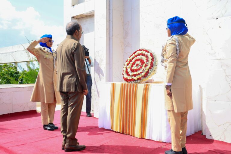 Madaxweynaha JFS oo Ubax dhigay taallada Dhagax-tuur