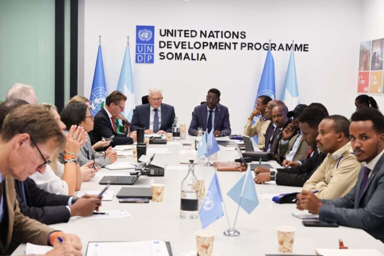 Wasiirka Amniga oo furay kulan looga hadlayo horumarinta booliska