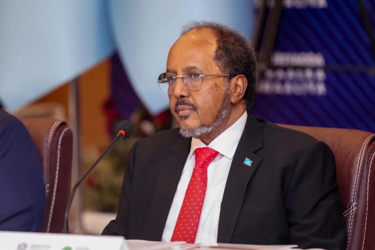Madaxweyne Xasan Sheekh “Albaabka wadatashigu waa furanyahay”