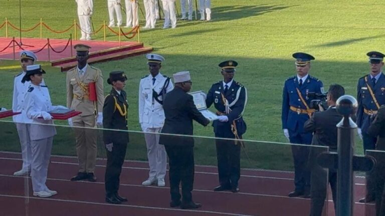 Wasiirka Gaashaadhigga oo ka qeybgalay munaasabad tababar loogu soo xirayay saraakiil katirsan ciidanka xoogga