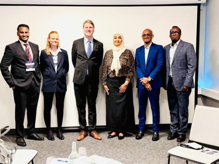 Wasiirka Haweenka XFS oo la Kulantay Wasiirka Horumarinta Caalamiga ee Norway