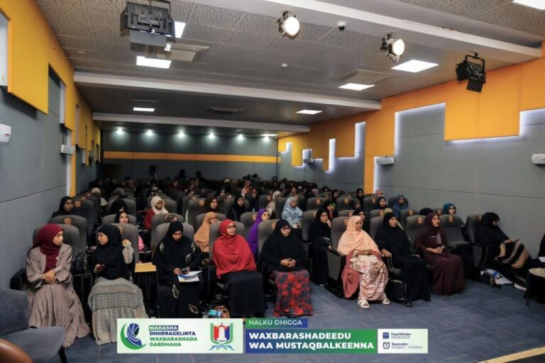 Kulan lagu dhiirrigelinayo waxbarashada gabdhaha oo lagu qabtay Muqdisho