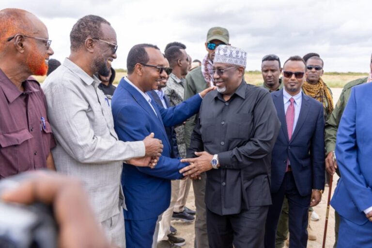 Guddoomiyaha golaha shacabka iyo Wafdi uu hoggaaminayo oo gaaray Baydhabo