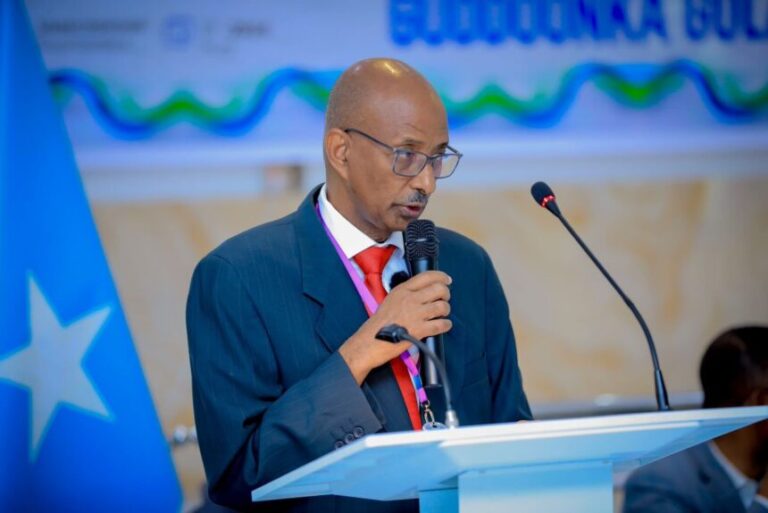 Dr: Aadan Cabdillaahi Aw Xasan oo loo doortay guddoomiyaha Golaha Wakiilada D/g waqooyi Bari