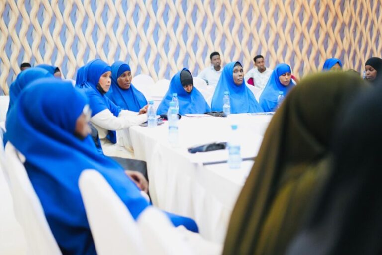 Wasaaradda arrimaha gudaha Galmudug oo shir ku qabatay Galmudug