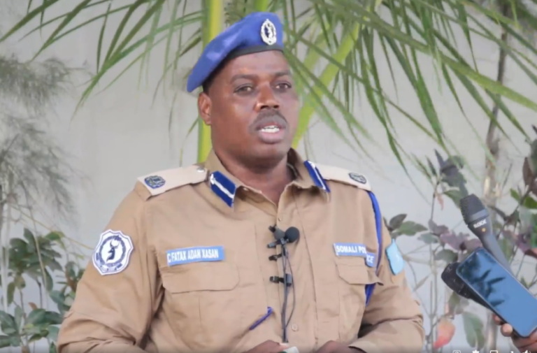 Boliiska oo digniin adag kasoo saaray sumcad-dilka iyo aflagaado loo geysto madaxda qaranka & ku xadgudubka diinteenna suuban