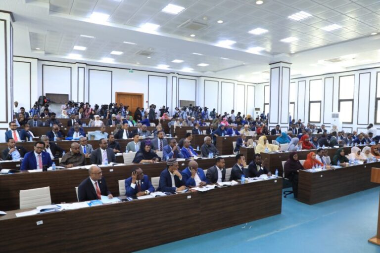 Guddoonka Baarlamaanka oo sheegay in kalfadhiga 7-aad furmi doono 20-ka bishan