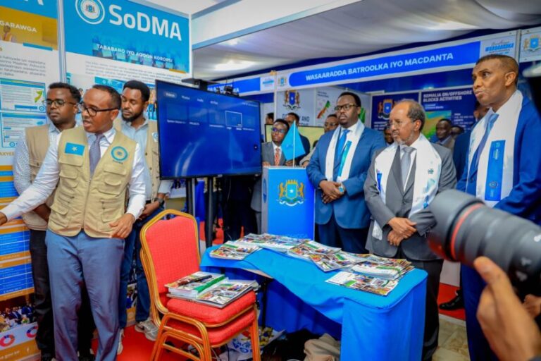 Guddoomiyaha SoDMA oo uga warbixiyay Madaxda Qaranka wax-qabadka hay’adda