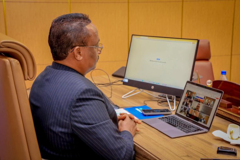 Duqa Muqdisho oo ka qeybgalay doorashada Xoghayaha Ururka Magaalooyinka Carabta.