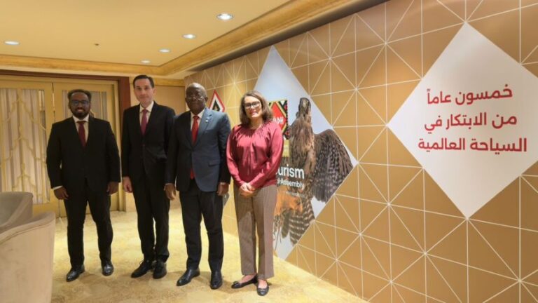 Wasiirka Warfaafinta oo kulan la qaatay saraakiil ka socotay Ururka Dalxiiska Caalamiga ah ee Qaramada Midoobay