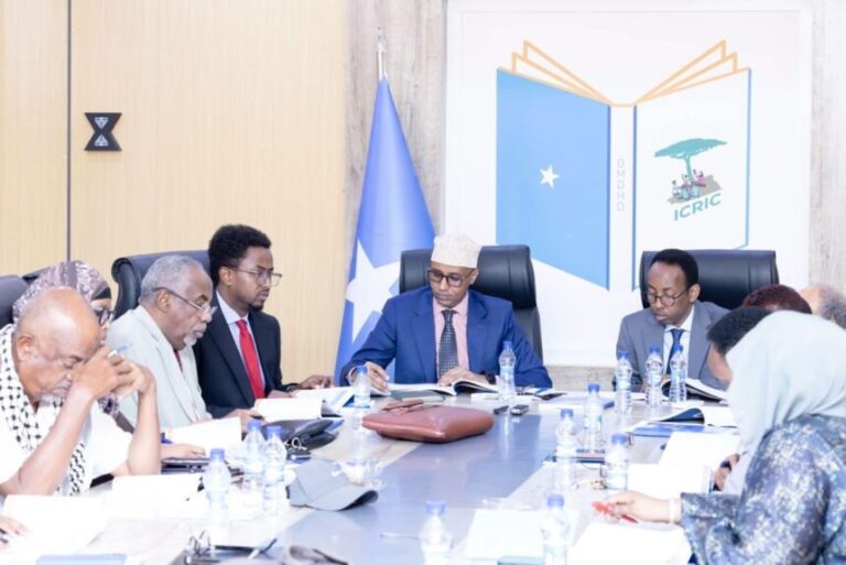 Guddiga Madaxa Bannaan ee Dastuur BFS oo kulamo ka yeeshay arrimaha Dastuurka dalka