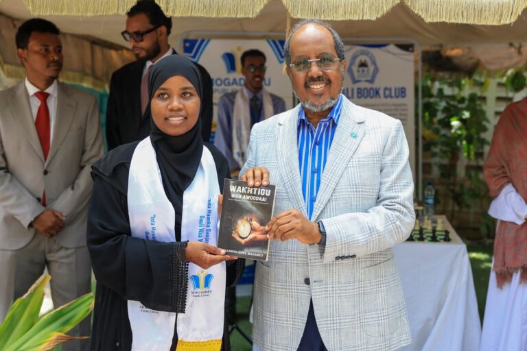 Madaxweynaha JFS oo soo xiray Shirweynaha 6-aad ee hal-abuurka Soomaaliyeed.