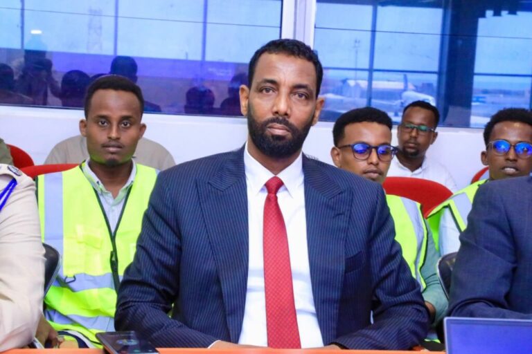 Wasaaradda duulista hawada oo ku dhawaaqay mashaariic lagu horumarinayo garoonka Aaden Cadde