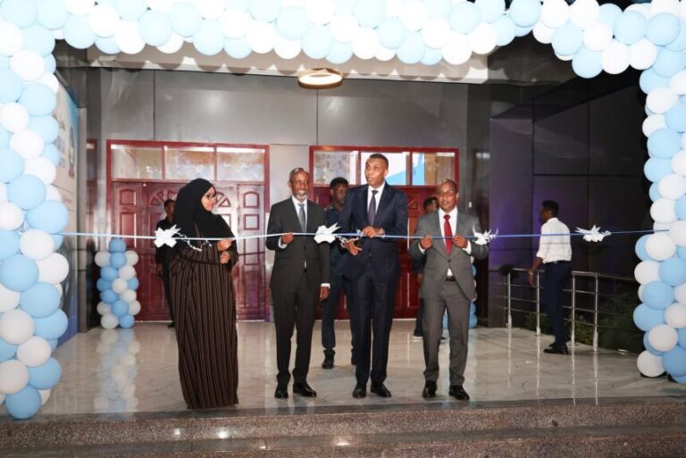 𝐑𝐚’𝐢𝐢𝐬𝐮𝐥 𝐖asaaraha XFS 𝐨𝐨 𝐱𝐚𝐫𝐢𝐠𝐠𝐚 𝐤𝐚 𝐣𝐚𝐫𝐚𝐲 𝐌𝐚𝐬𝐫𝐚𝐱𝐚 𝐏𝐫𝐨𝐟. 𝐒𝐡𝐚𝐫𝐢𝐢𝐟 𝐒𝐚𝐚𝐥𝐚𝐱 𝐞𝐞 𝐉𝐚𝐚𝐦𝐚𝐜𝐚𝐝𝐝𝐚 𝐔𝐦𝐦𝐚𝐝𝐝𝐚