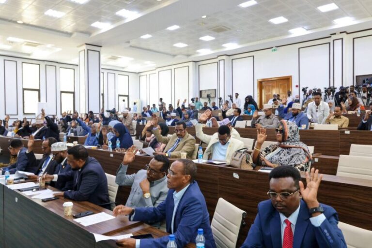 Golaha Shacabka oo ansixiyay Heshiiska Aas-aasida Ciidanka Heeganka ee Bariga Afrika.