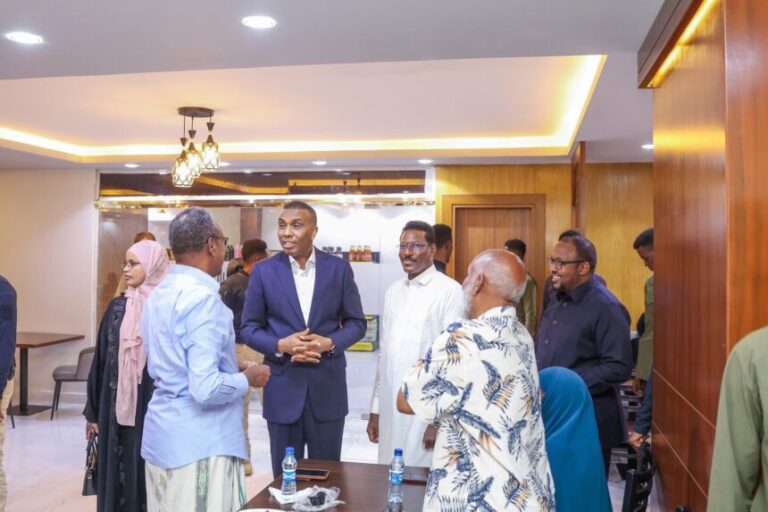 Ra’iisulwasaare Xamse oo caawa tegay goobaha lagu nasto ee magaalada Dhuusamareeb