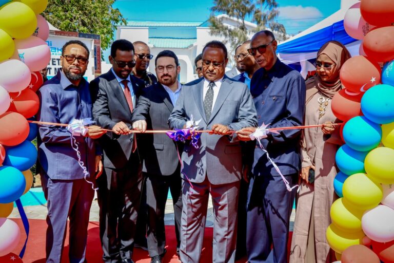 Duqa Muqdisho oo xarigga ka jaray Xarun Waxbarasho oo laga hirgeliyay Garasbaalley