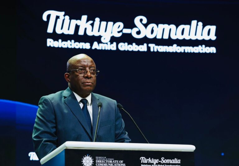 Soomaaliya iyo Turkiga oo Ankara ku yeeshay kulan lagu xoojinayo iskaashiga Warbaahinta