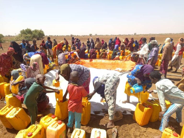 Hay’adda SODMA iyo Maamulka K/ Galbeed oo Bakool ka sameeyay howlo biyo dhaamin ah