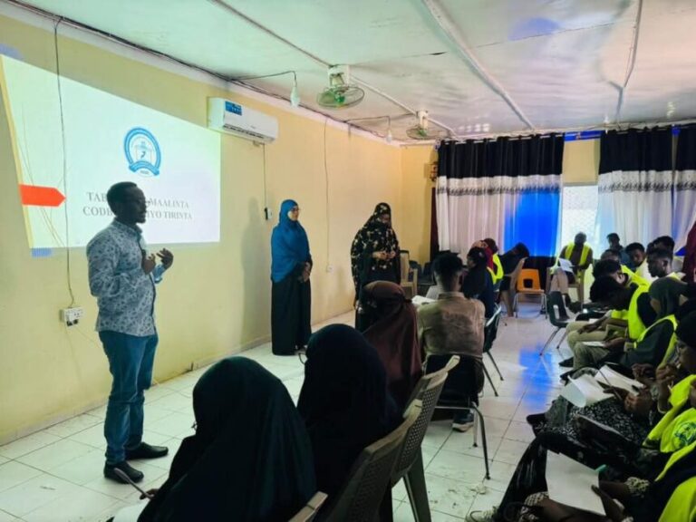 Guddiga Doorashooyinka oo Afgooye ka furay tababar howl-wadeennada doorashooyinka
