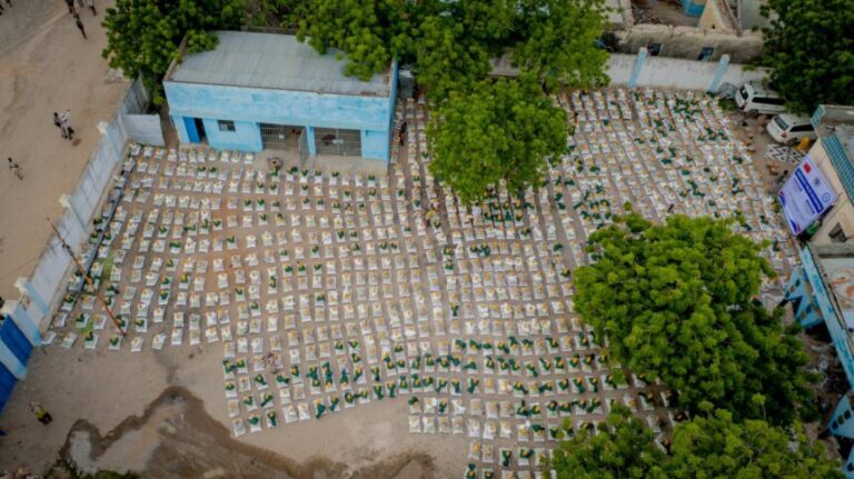 SoDMA oo gargaar raashin ah u qaybisay 2,000 oo qoys oo ku sugan Baardheere