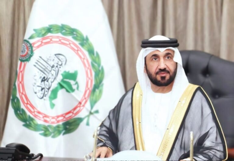 Baarlamaanka Carabta oo cambareeyay markab shidaal iyo badmaaxiin u dhashay Masar oo la afduubtay